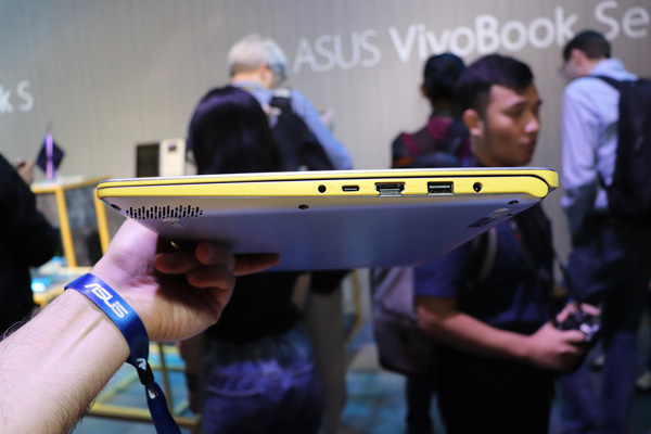 ASUS VivoBook S15 (S530UF/S530UN) 