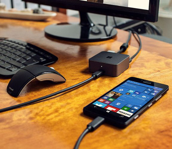 Lumia DIsplay Dock