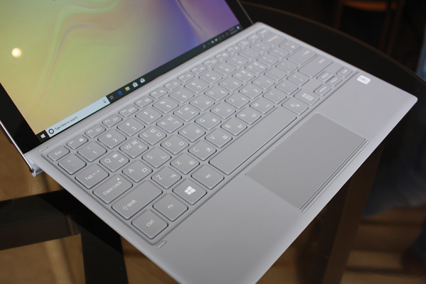 Samsung Galaxy Book 2