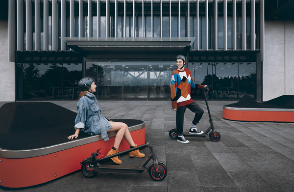 Xiaomi Mi Electric Scooter Pro 